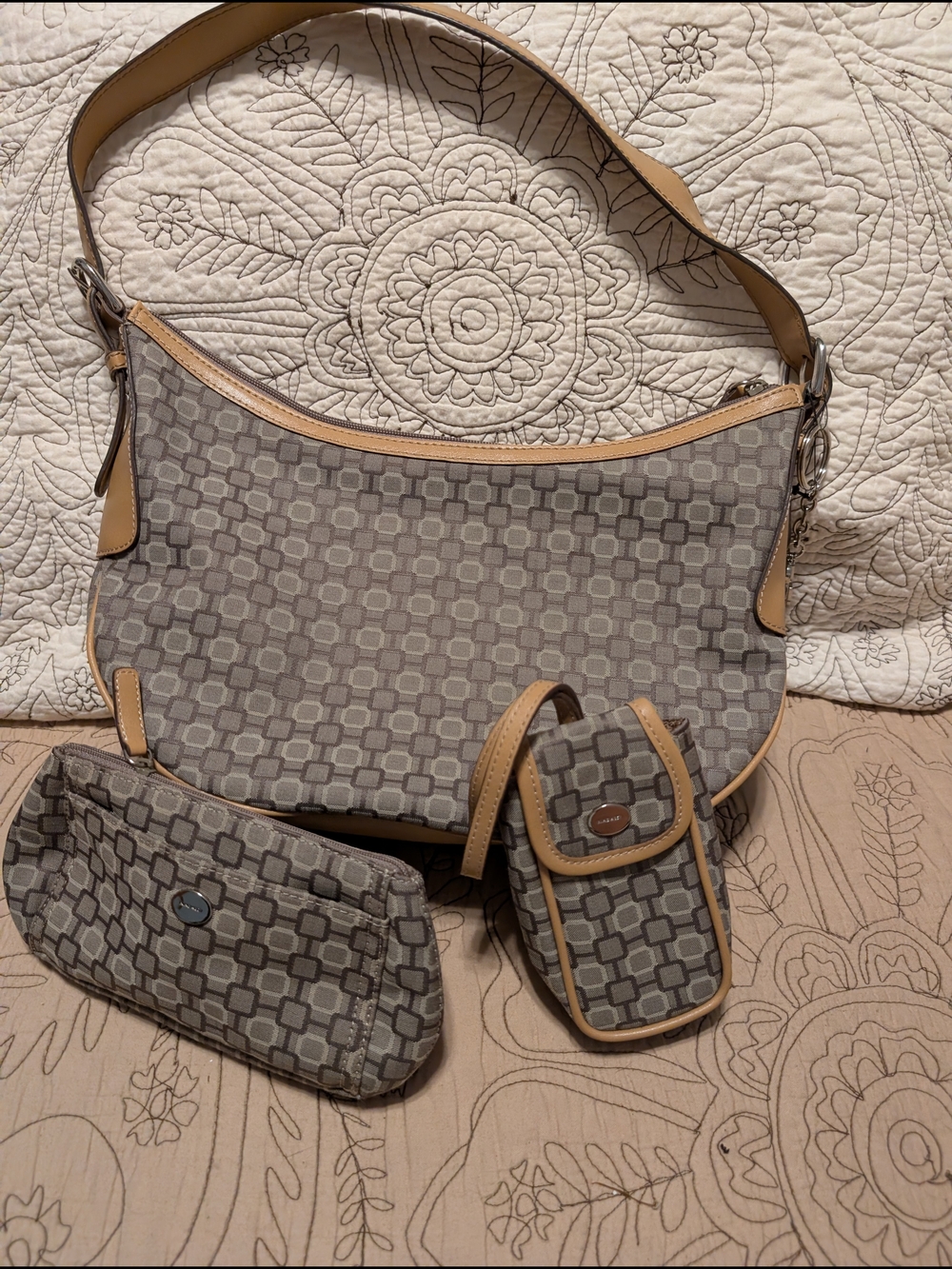 Nine West Geometric Shoulder Bag with Tan Trim And Accessories